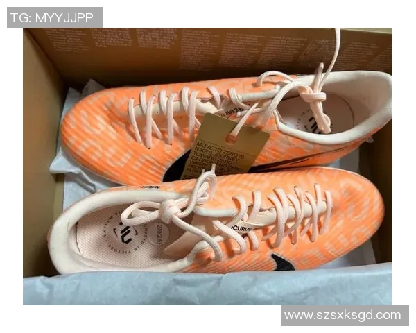 球星脚下利器：如何选择适合自己风格的足球钉鞋提升比赛表现